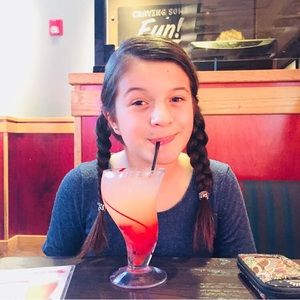 Meet your Posher, Luna